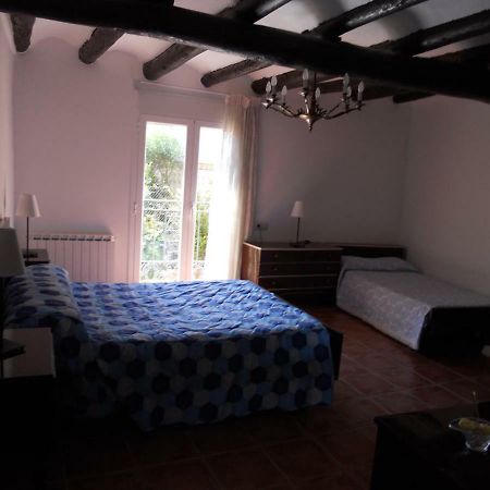 Casa Rosalia Guest House Castillonroy ภายนอก รูปภาพ